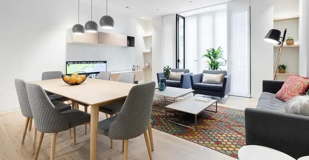 Логотип Inmobiliaria España
