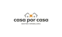 Логотип Casa por Casa Gestión Inmobiliaria